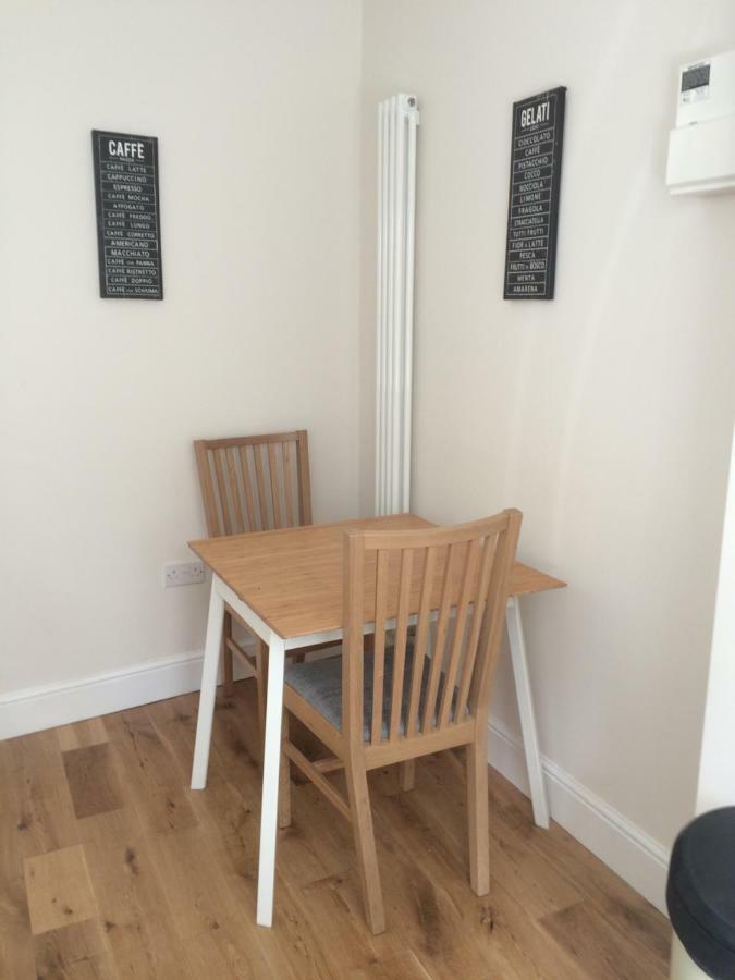 Brockenhurst Apartments מראה חיצוני תמונה