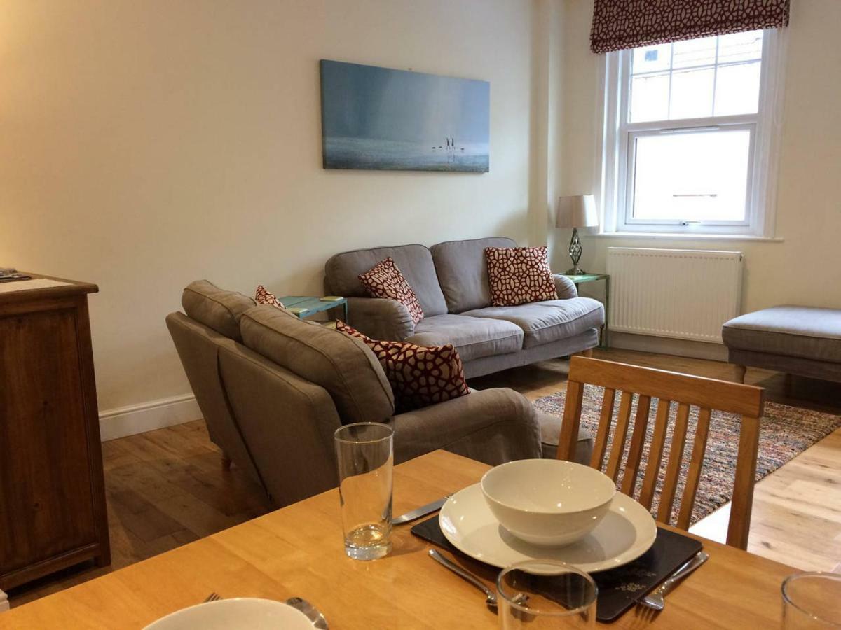 Brockenhurst Apartments מראה חיצוני תמונה